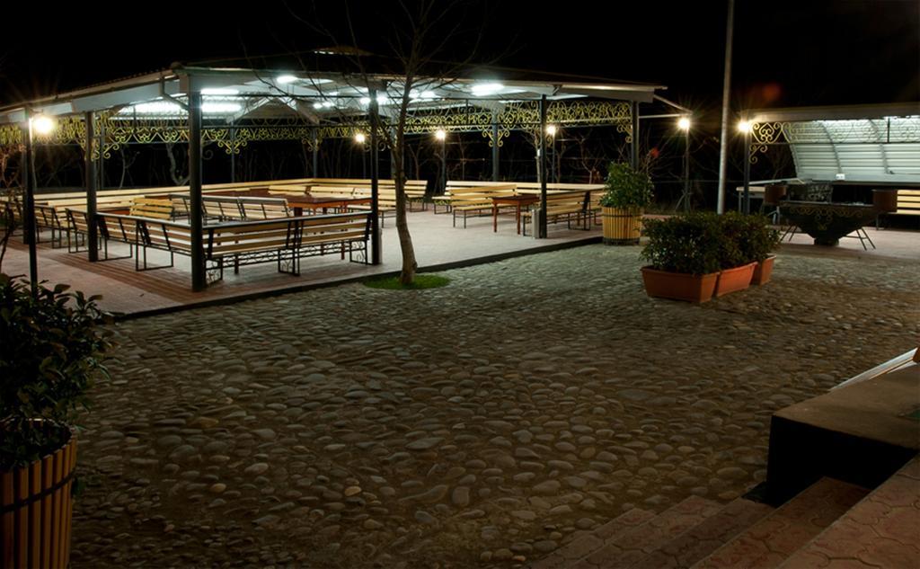 Dormitory Hualing Tbilisi Hotel Exterior photo