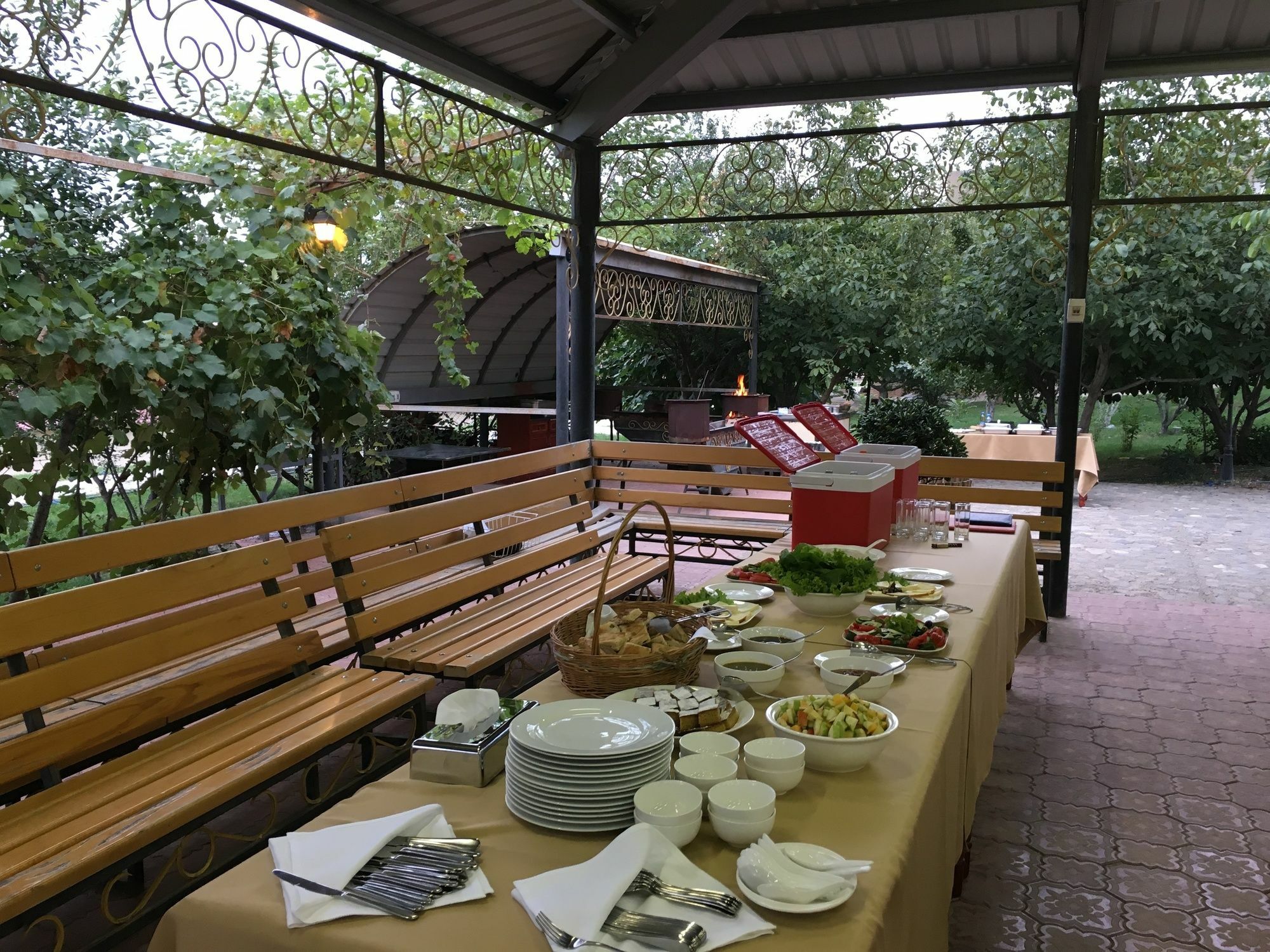 Dormitory Hualing Tbilisi Hotel Exterior photo